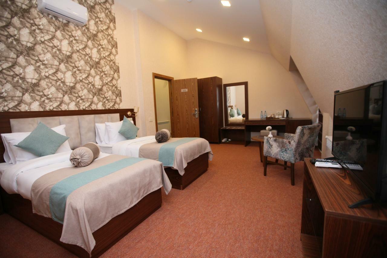 Auroom Hotel Bakoe Buitenkant foto
