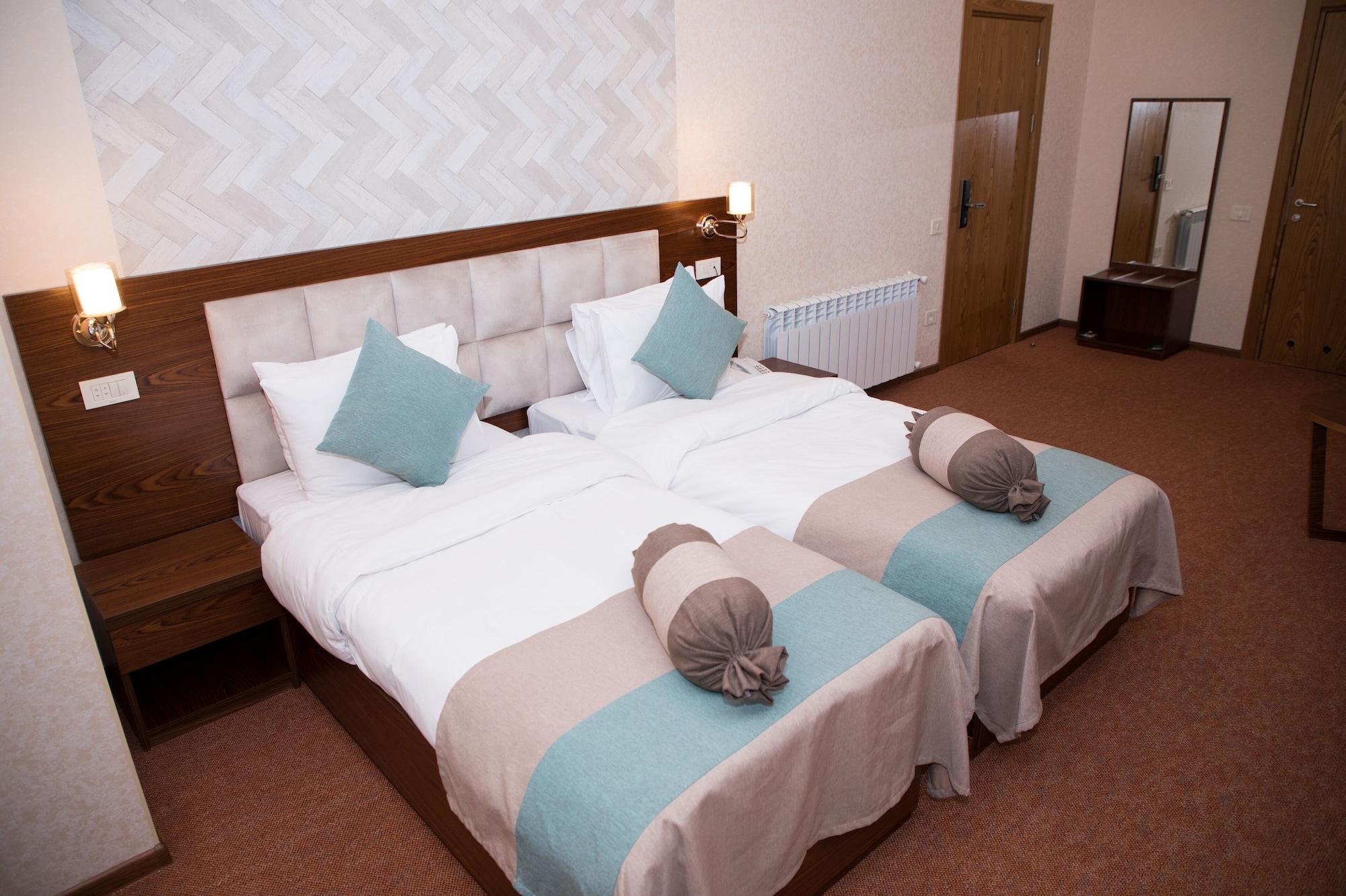 Auroom Hotel Bakoe Buitenkant foto